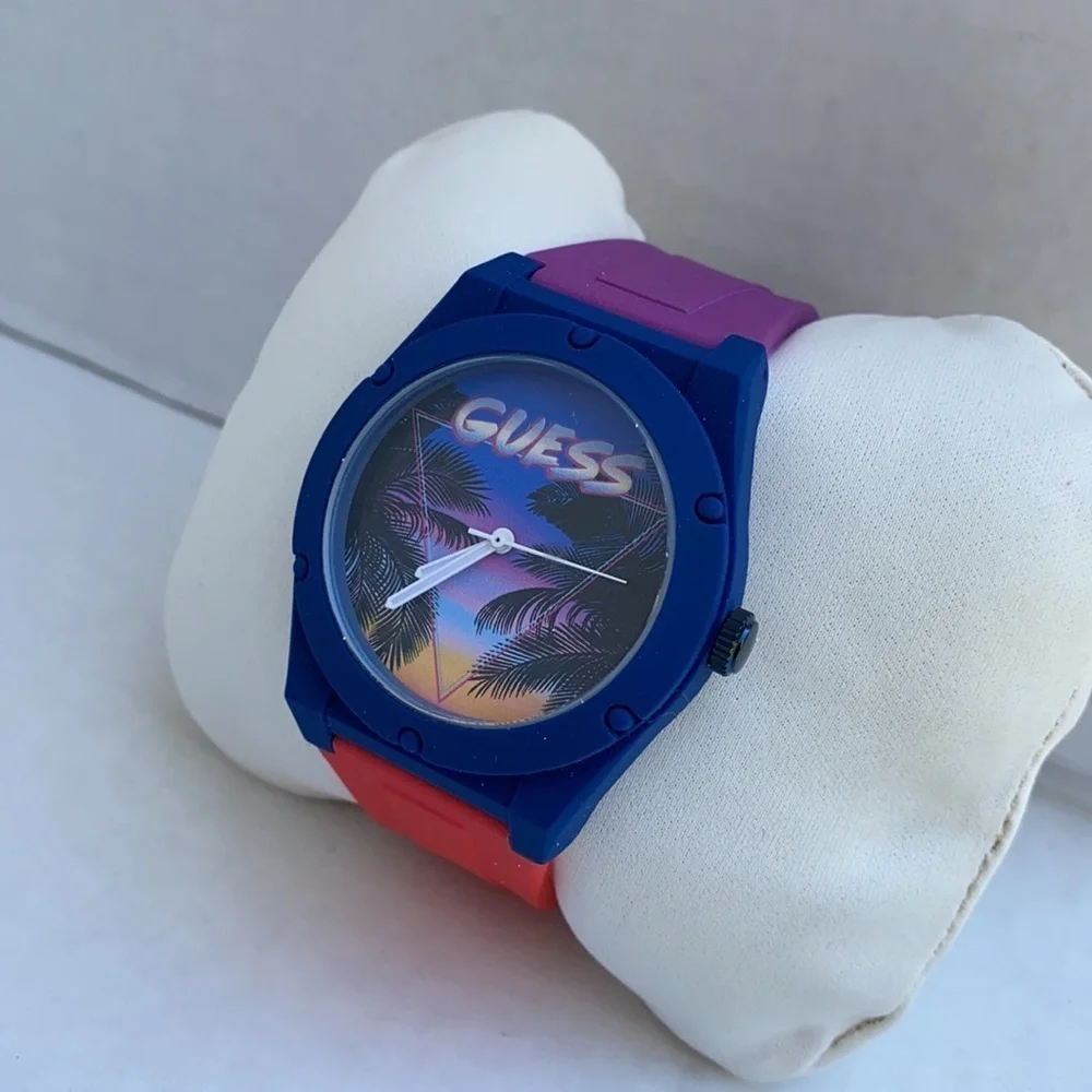 New GUESS Women's Watch